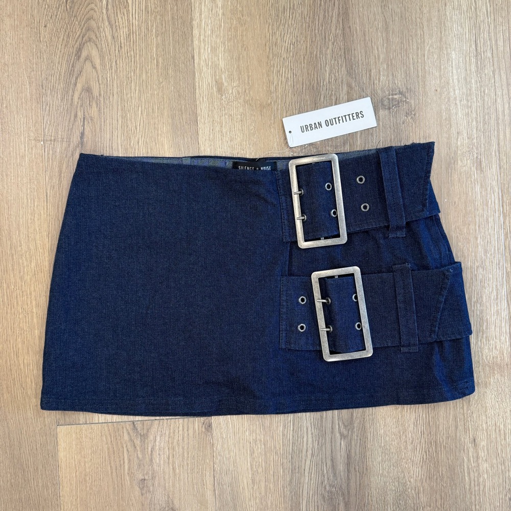 Silence + Noise Urban Outfitters Y2K Double Buckle Mini Skort Denim Medium NWT